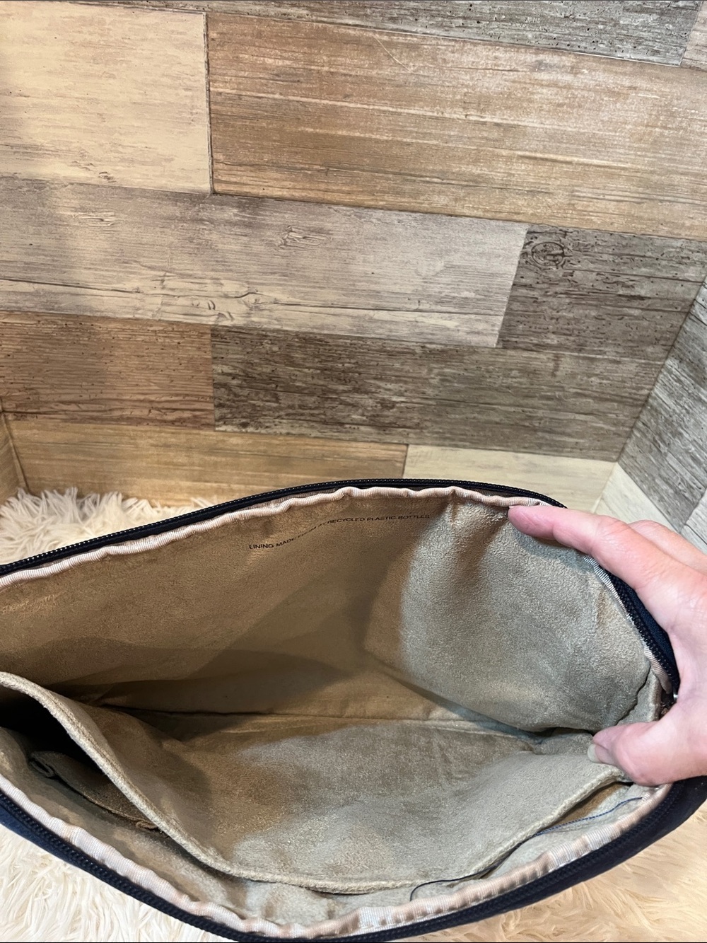 Matt & Nat Ritual laptop/messenger bag, blue stardust color. - Picture 5 of 11